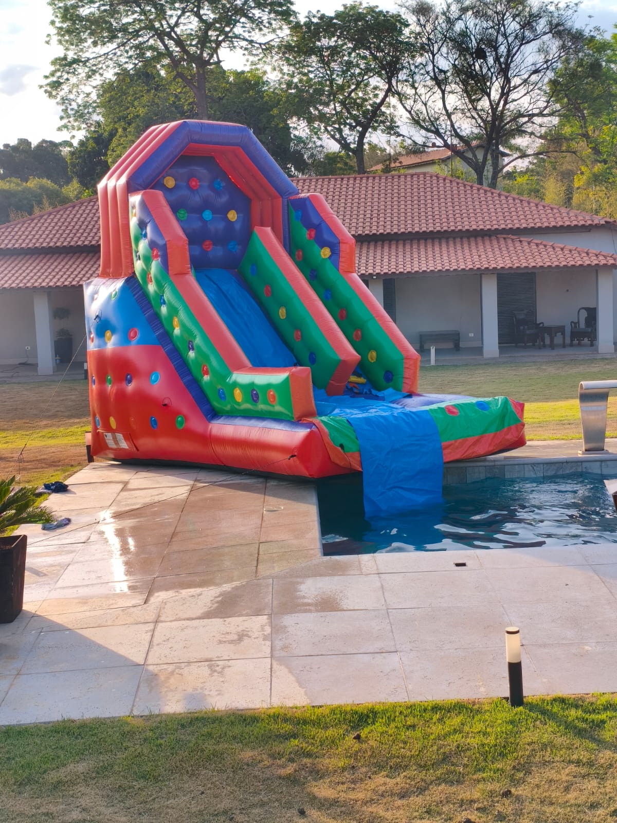 mega toboã slider  em Indaiatuba